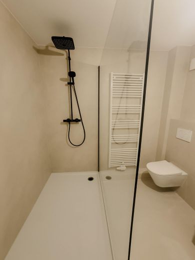 Sofort bezugsfrei nach Renovierung | Findorff | Garage | provisionsfrei | nahe Bürgerpark – Dusche