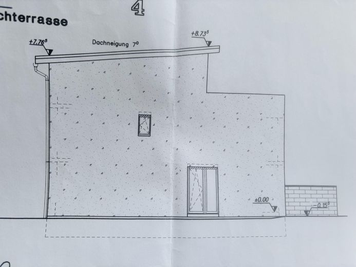Doppelhaushälfte mit Dachterrasse, Keller, Sauna und Whirlpool, EBK, Photovoltaik, grüner Garten – Seitenansicht außen