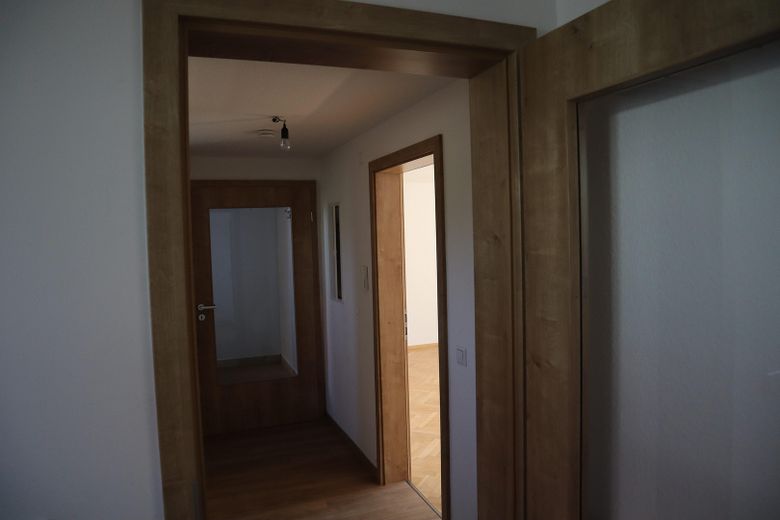 Einfamilienhaus mit kleinem Garten und Garage in Heuchlingen – Foto 10
