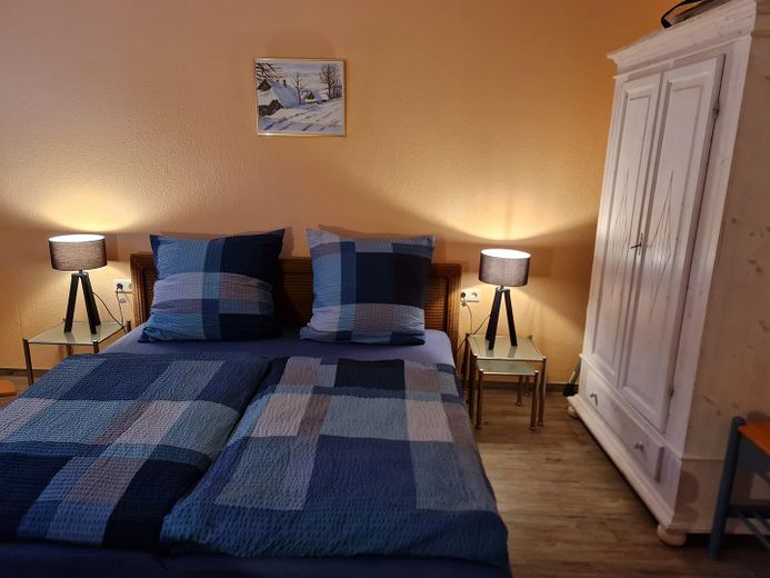 Stadthaus inmitten von Barth super zentral - dennoch ruhig - einfach unschlagbar – Schlafzimmer 1. OG