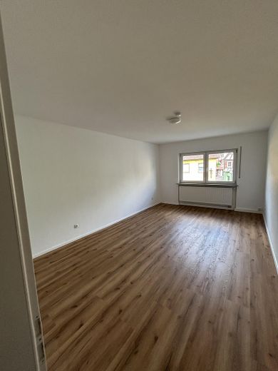 3 Zimmer Wohnung in Creglingen zu vermieten / Saniert im Dezember 2024 – Schlafzimmer