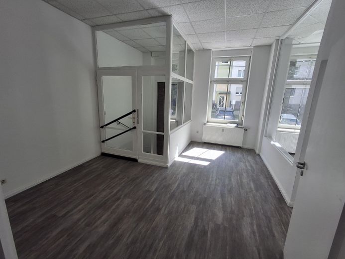 Büro 1