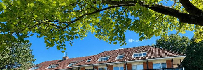 Eigennutzung, Ferienvermietung oder Festvermietung? Kernsanierte ETW mit Pool & Sauna in Grömitz