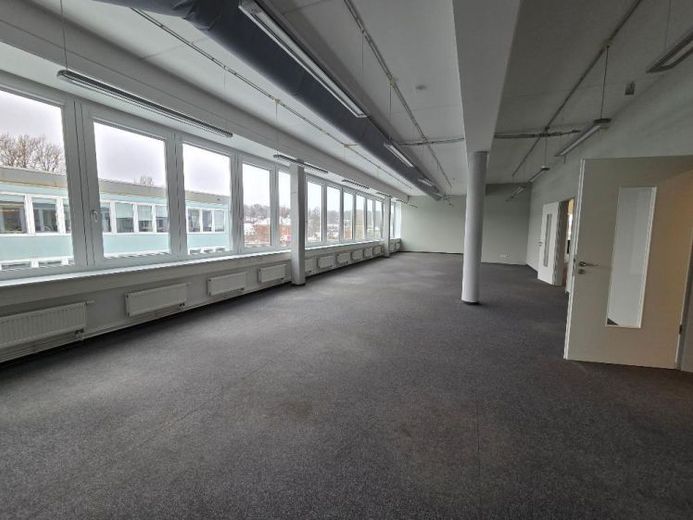 Provisionsfreie Bezugsfertige Bürofläche im Harburger Hafen – Foto 1