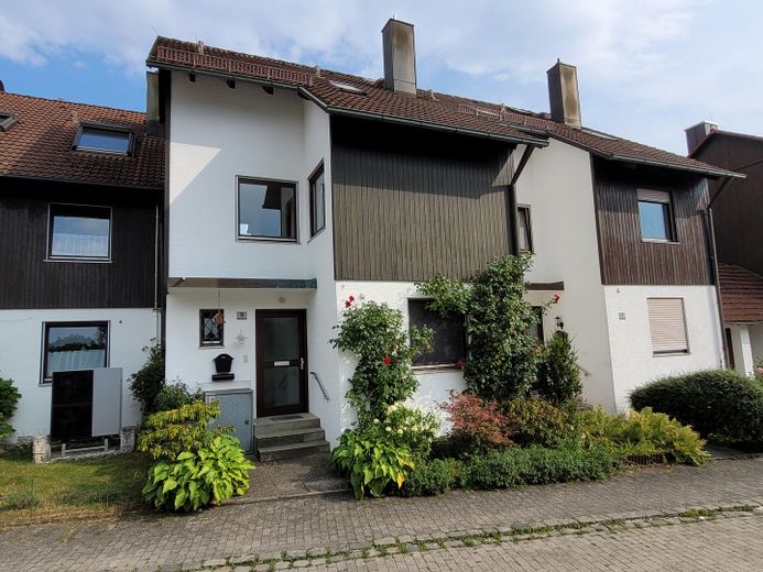 Großzügiges Reihenmittelhaus in Eching- von privat – Eingang