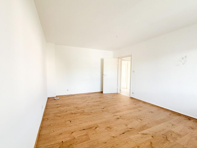 Piso de alquiler destacado en Duisburgo – Ubicación tranquila y buena infraestructura – Schlafzimmer 