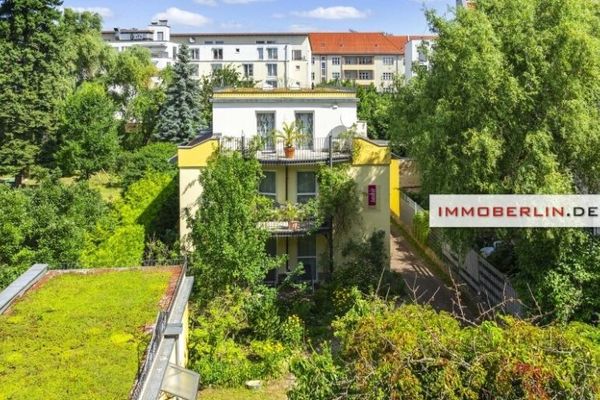 IMMOBERLIN.DE - Toplage! Großzügige Wohnung mit Südbalkon