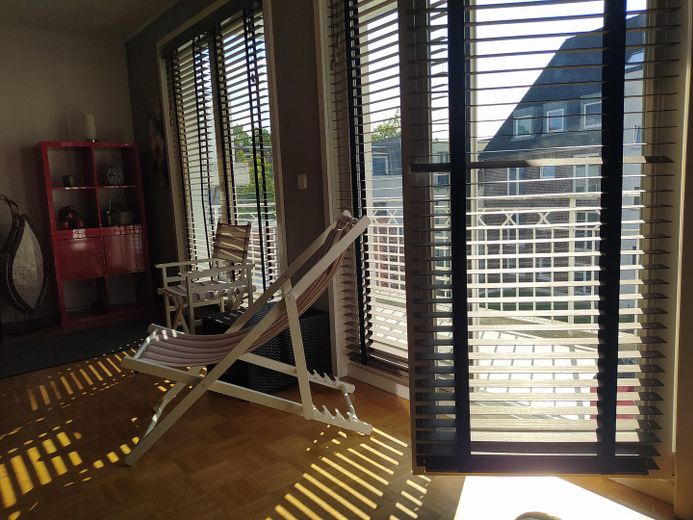 Appartement libre à Bahrenfeld avec ascenseur et grand balcon orienté sud-ouest – Wohnen_1