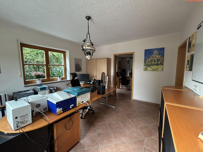 Versatile space wonder in a quiet prime location: your new home or a smart investment! – EG Küche