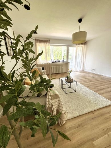 Erstbezug nach umfassender Modernisierung! Zentrale 3-Zimmer Wohnung im Herzen von Paderborn – Foto 3