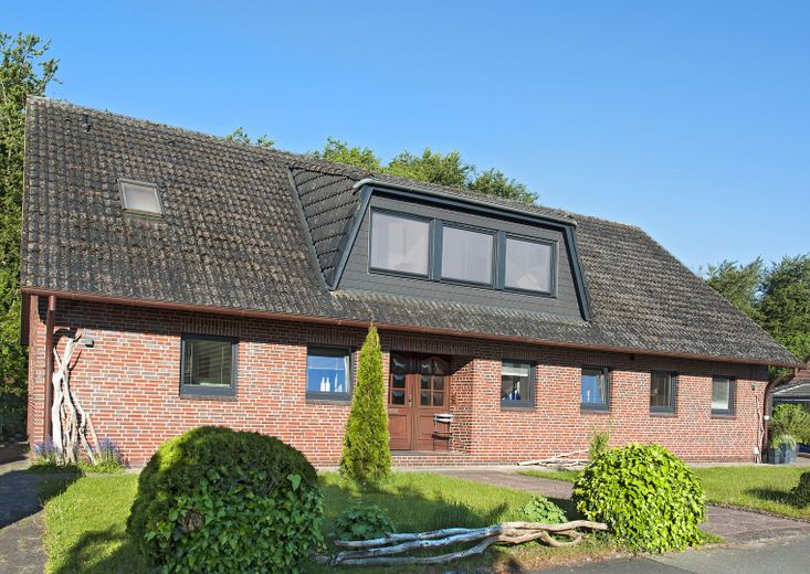 Haus mit Vorgarten