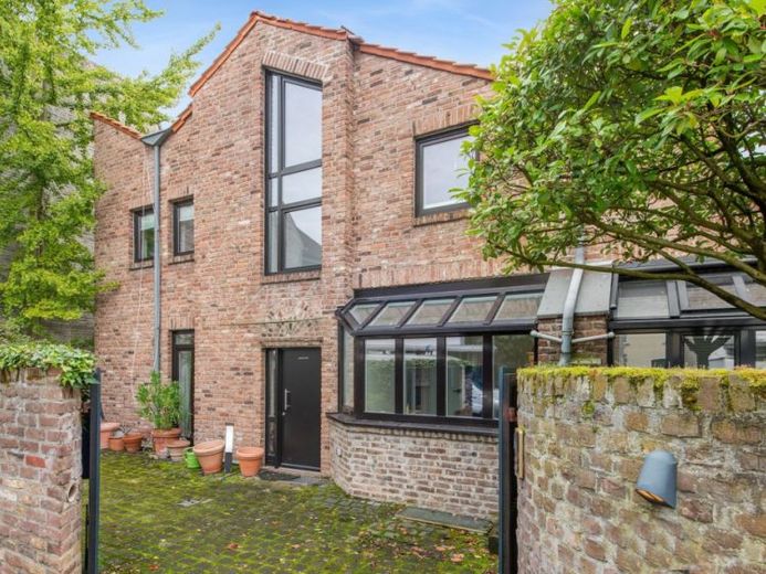 Einfamilienhaus im Stadtkern von Kaiserswerth mit Stellplatz – Foto 1