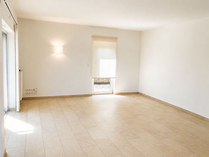 Wunderschönes Einfamilienhaus mit Potenzial: Ein Wohntraum für jeden - Keine Maklerprovision! – Wohnzimmer 1.OG