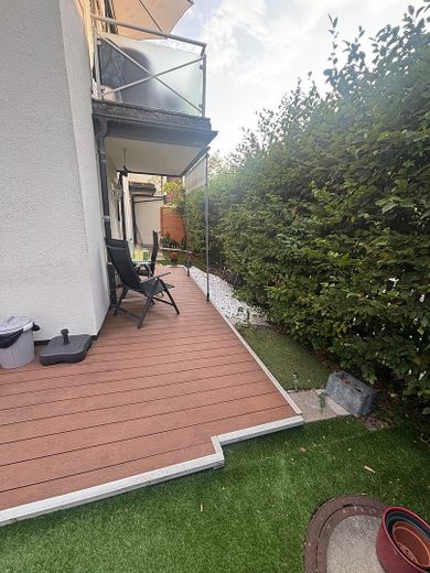 Vivir con encanto de jardín: exclusivo piso de 2 habitaciones en Trudering – Foto 5