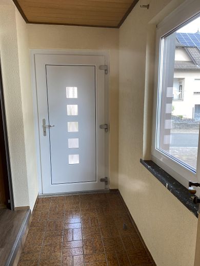 Vrijstaande woning met balkon en garage – Foto 33