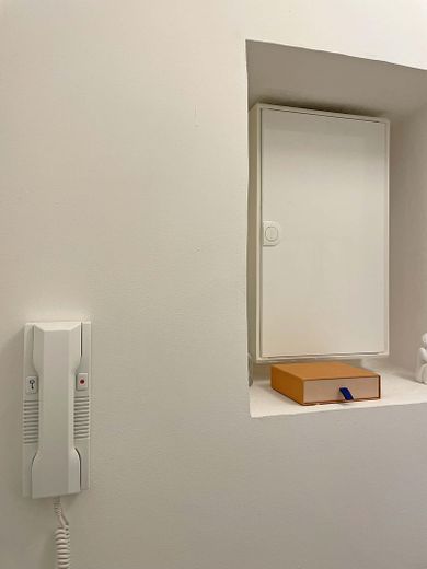 Seltene Gelegenheit am Zionskirchplatz: Kernsaniert & provisionsfrei – Neue Elektrik