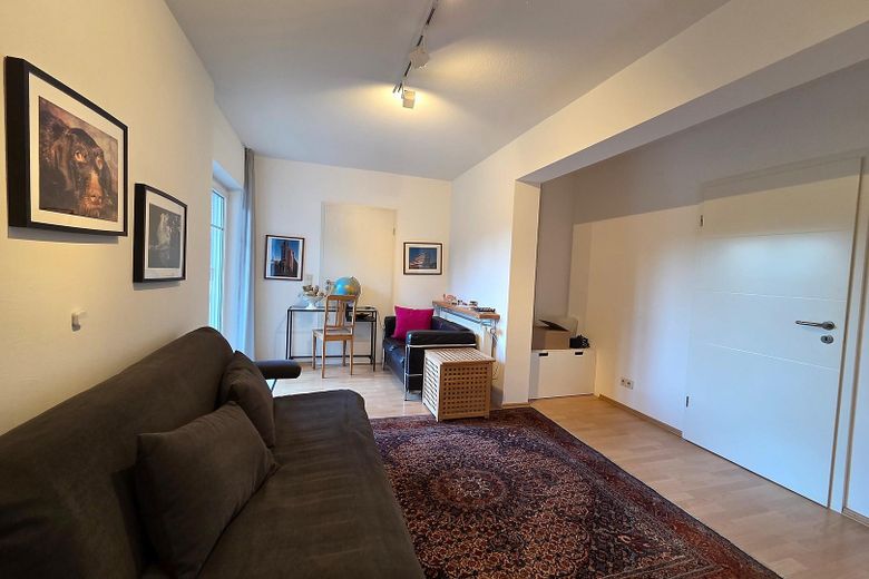 Großes Einfamilienhaus, barrierefrei - ohne Maklergebühr – Zimmer EG
