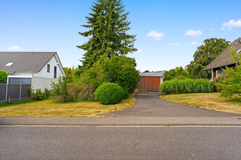 Wohnen auf ca 1600m² - Einfamilienhaus mit zusätzlichem Baupotential – Optionale Baufläche