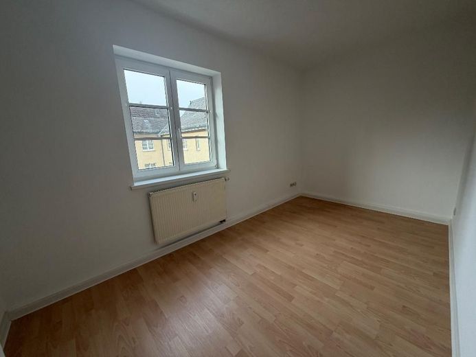 Helle 3-Zimmer-Wohnung im 1. OG sucht Nachmieter - Reusa nahe dem Krankenhaus – Bild 5