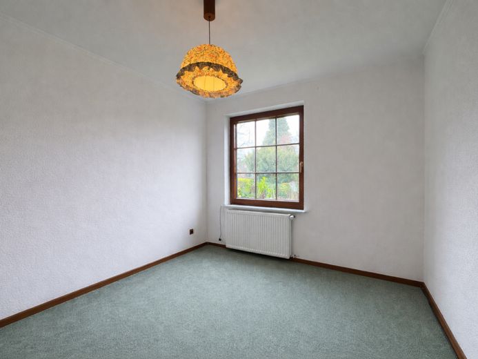 Einfamilienhaus mit ca. 325 m² Wohn- und Nutzfläche in ruhiger Wohnlage von Trittau – EG Zimmer 1