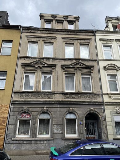 Interessenbekundungsverfahren mit Höchstgebot - Wohnhaus Kielstr. 13 – Frontansicht