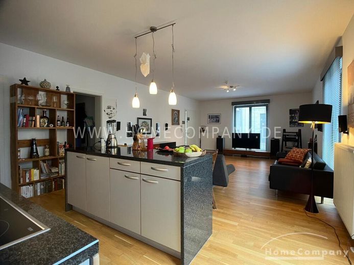***Bornheim (8071382) Bornheim’in kalbinde mobilyalı, geniş 2 odalı daire – 6bdd09b3f39ffdaa2dada47f254be719af3aebfa.jpg
