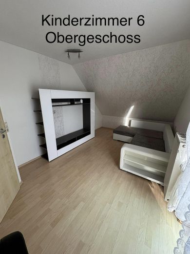 Nachhaltig Wohnen & Sparen: Haus mit ELW (Zins-Joker), High-End Technik 2022 & 1300m² Grund – Foto 4