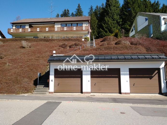 Vielseitig nutzbares Zweifamilienhaus mit unverbaubarer Aussicht – Foto 1