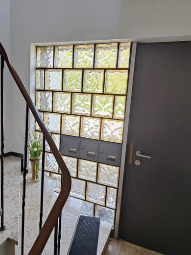 Dreifamilienhaus im Grünen mit großem Grundstück – Foto 22