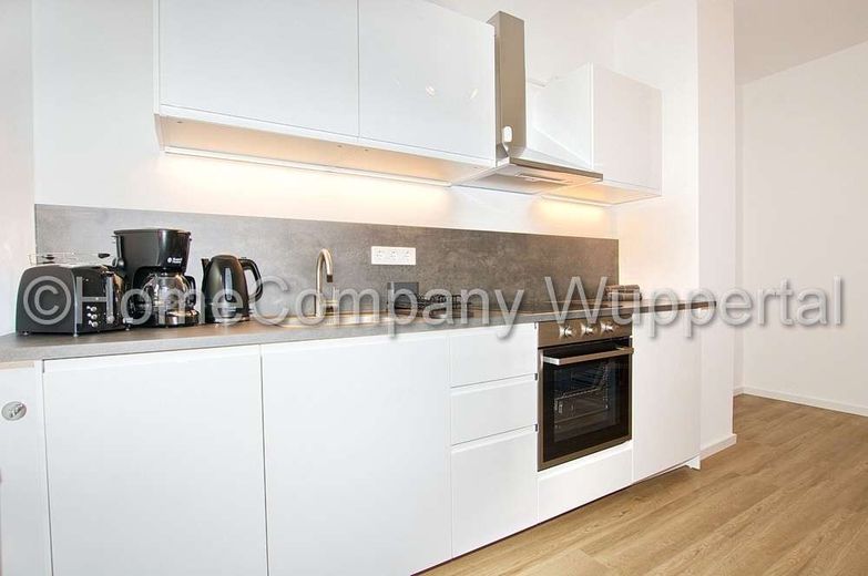 شقة بأسلوب البوهو مع أثاث جديد وإمكانية الوصول إلى DSL في Südstadt، بالقرب من الجامعة – 5bc8889929064b3b06cf84977170c5bdbc5ff34a.jpg