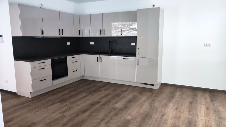 3 Zimmer Wohnung am Bach – Küche