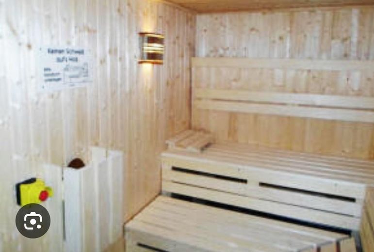Hannover Teraslı Evinde 3 Kat Üzerine Yayılmış Muhteşem 4 Odalı Daire – Fotoğraf 43