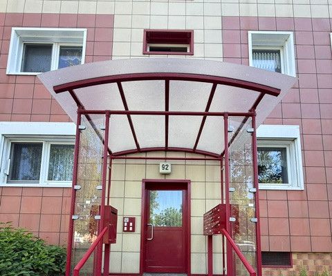 4-Zimmer Wohnung, provisionsfrei, bezugsfrei, gepflegt und großzügig