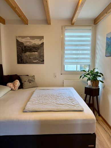 Stilvolles Landhaus mit vielseitig nutzbarer Werkstatt – Schlafzimmer 3