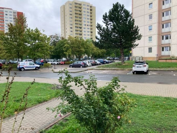 Appartement au rez-de-chaussée dans un emplacement idéal – Photo 1