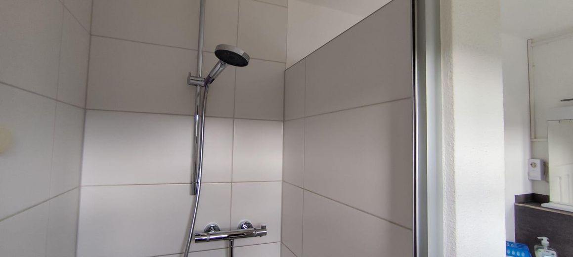 Bad Dusche 