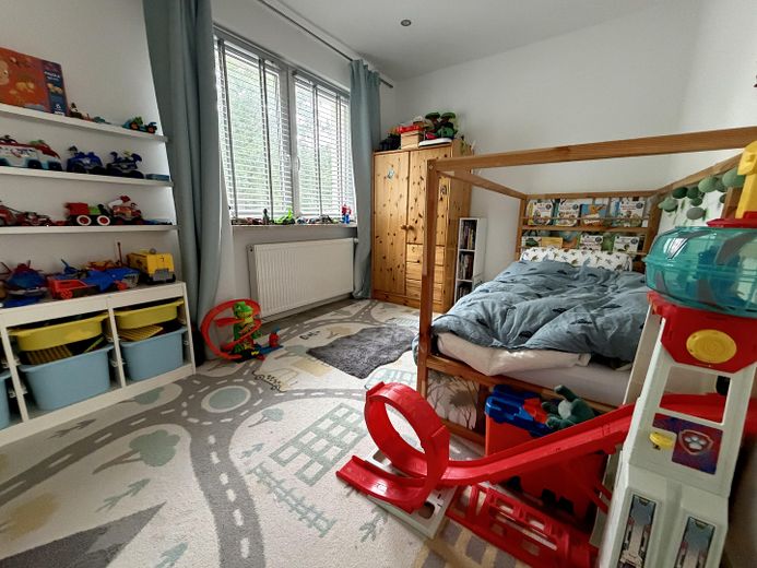 Saniertes EFH in Sasel – Garten, viel Platz, Wald-Nähe – Schlafzimmer