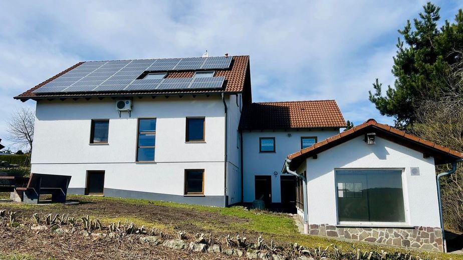 Blick aufs Gartenhaus