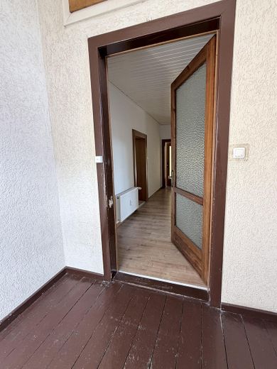 Großzügige Wohnung in stilvoller Altbauwohnung mit Balkon & Garten – Foto 6