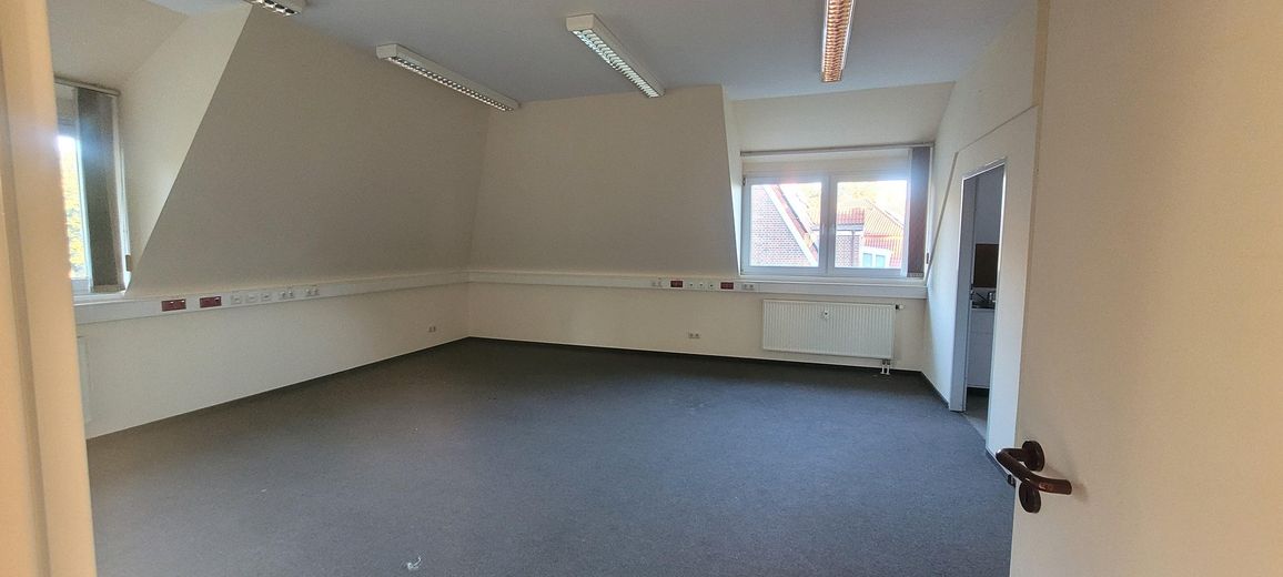 Durchgangszimmer zur Küche