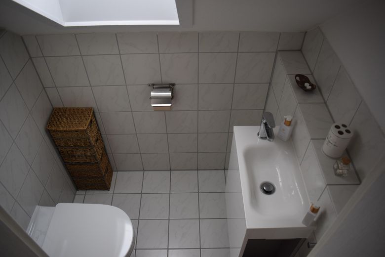 Provisionsfrei! 3-Zimmer Maisonette im 3. OG – WC, Dachgeschoss