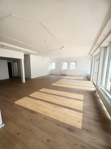 Exclusieve 2,5-kamerwoning met 130 m², terras en parkeerplaats in het hart van Altötting – Foto 3