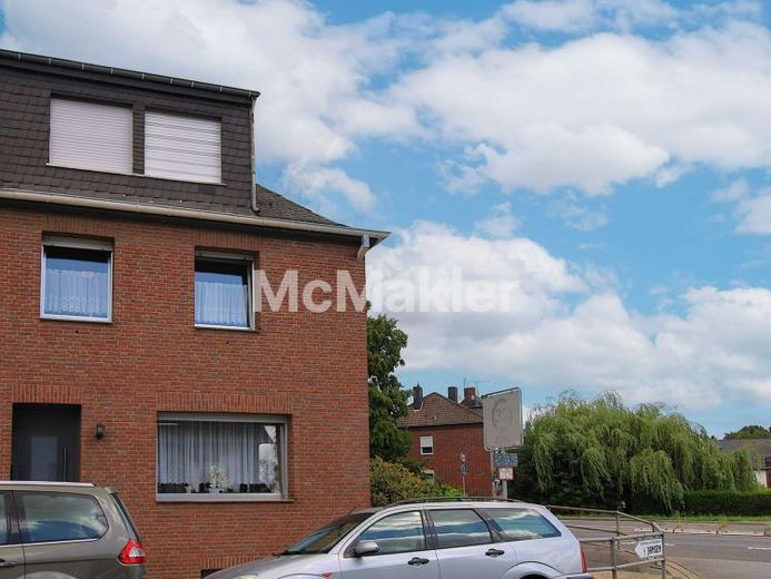 Einfamilienhaus mit Garage und separatem großen Gartenbereich in Linnich-Körrenzig – Foto 1