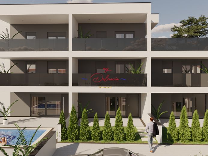 Vir, Rohbau-Projekt mit 3 Wohnungen, Südseite – Foto 1