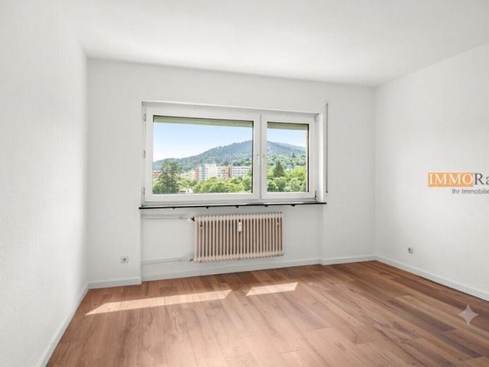 IMMORath.de - Helle 2-Zimmer-Wohnung mit Ausblick in Freiburg – Foto 1