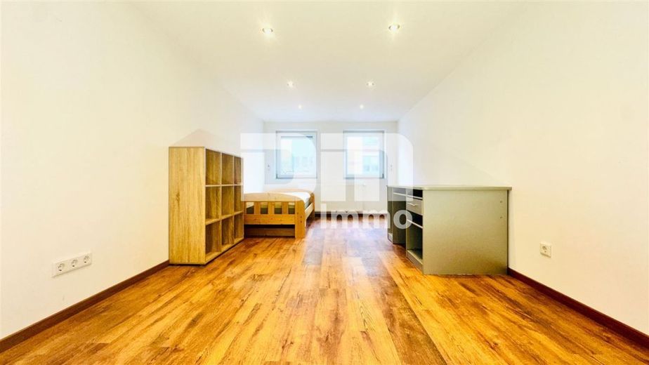 Wohn Gewerbe Ensemble mit 6 neuwertigen Apartments + Restaurant in Traumlage – OG Apartment 3