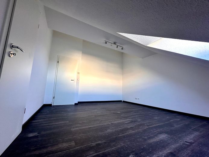 Reihenmittelhaus mit 181qm Wohn-Nutzfläche – Foto 16