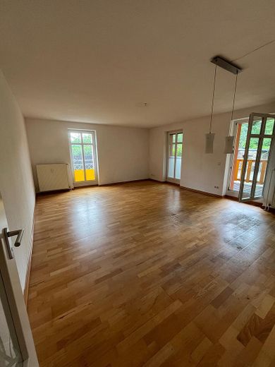 Piso de 3 habitaciones disponible para ocupar, balcón y uso del jardín – directamente junto al parque de Sanssouci - Clase energética C – Wohnzimmer 