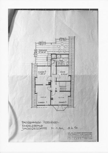 Zweifamilienhaus mit Potenzial: Eine Wohnung bezugsfertig, eine Wohnung zum gestalten und mit viel Raum für eigene Ideen – Foto 22