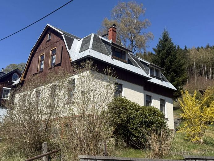 großes Wohnhaus in schöner Lage zur Komplettsanierung – फोटो 1